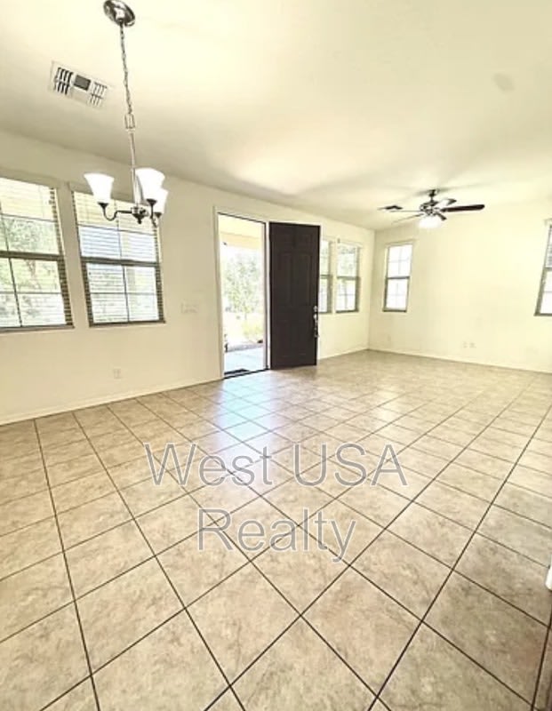 3836 e stiles lane – photo 4