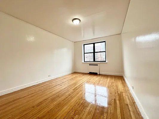 3071 Perry Avenue – photo 3