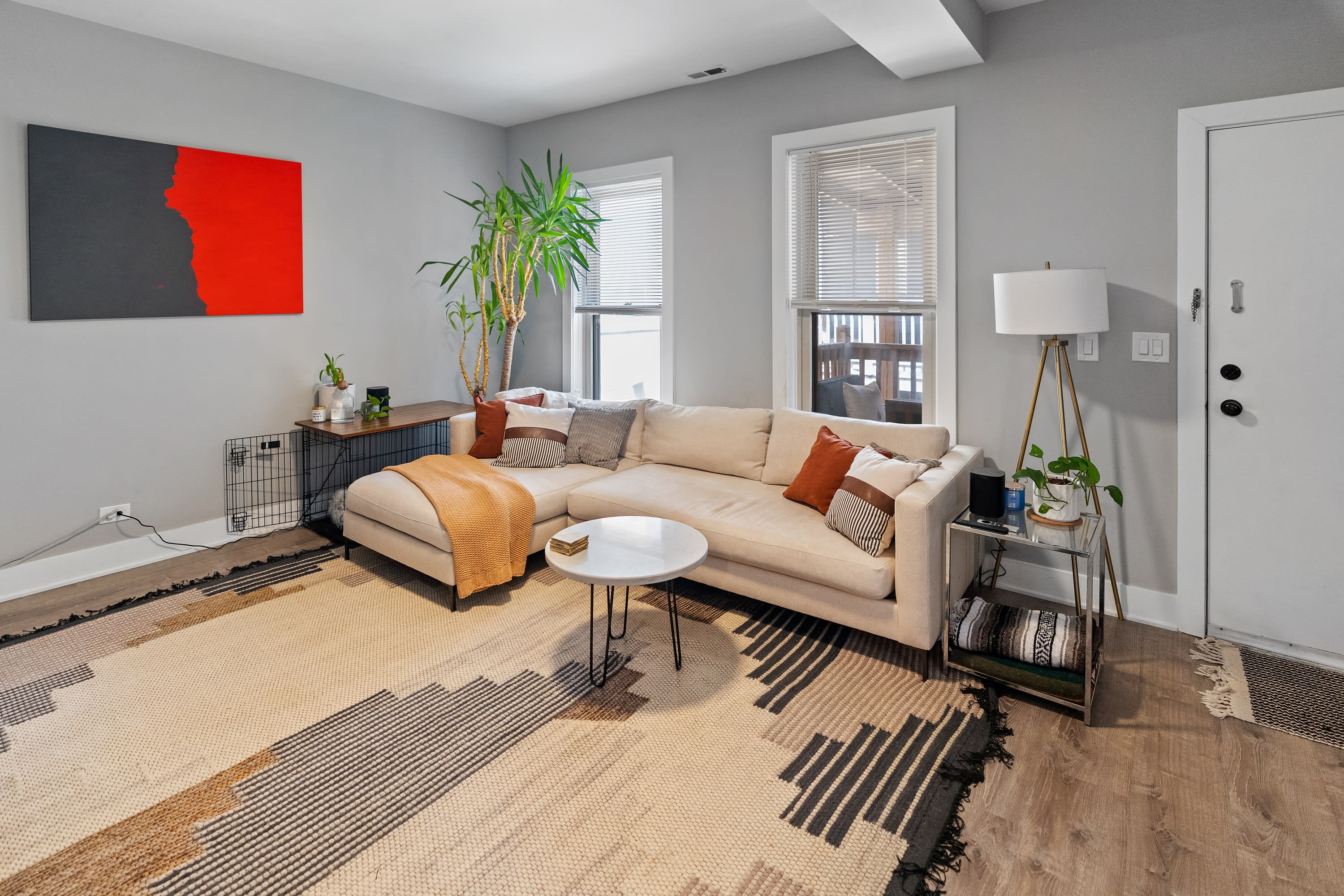 452 North May Street – photo 2