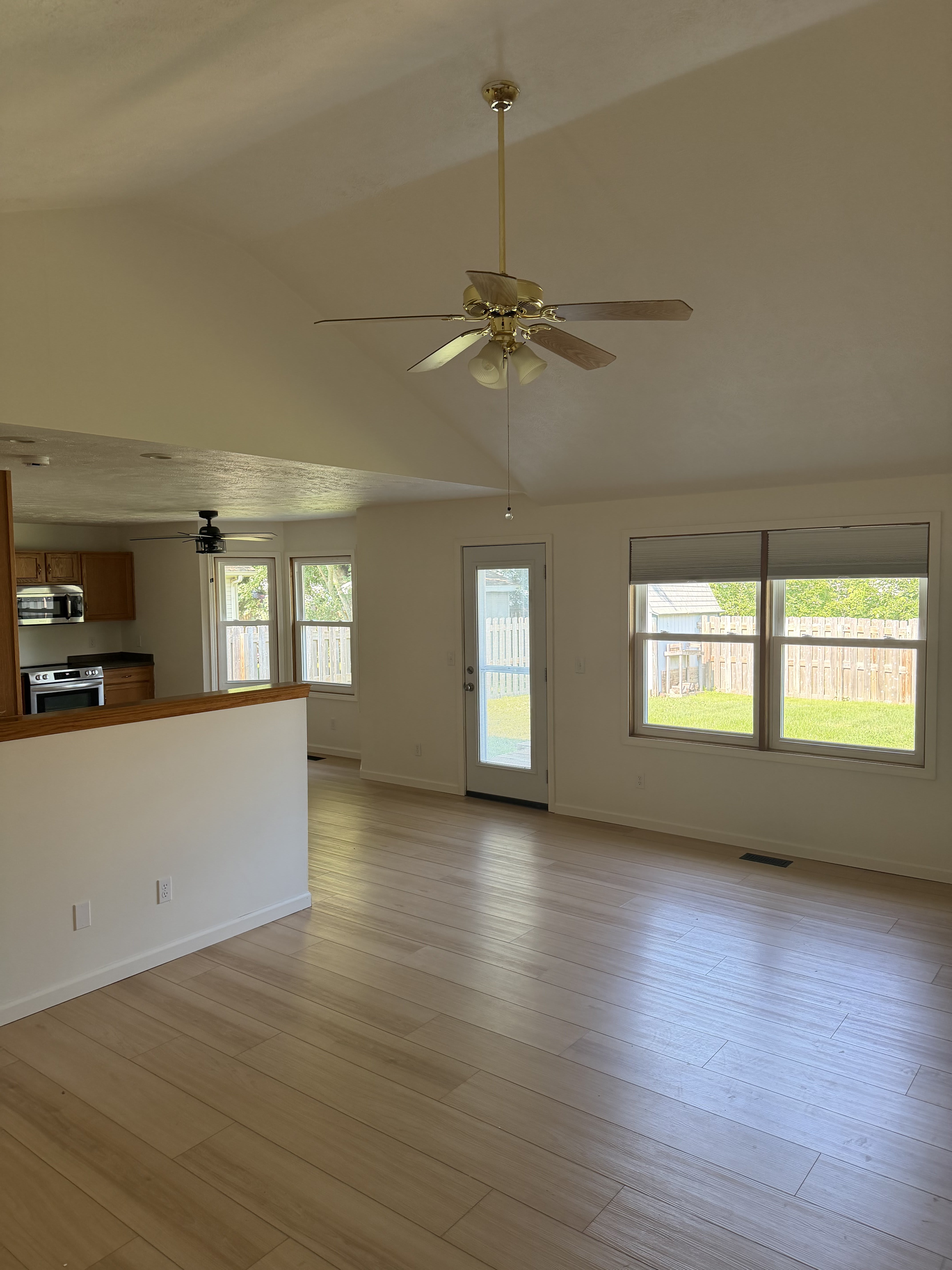 4122 Hedgewood Ct – photo 5