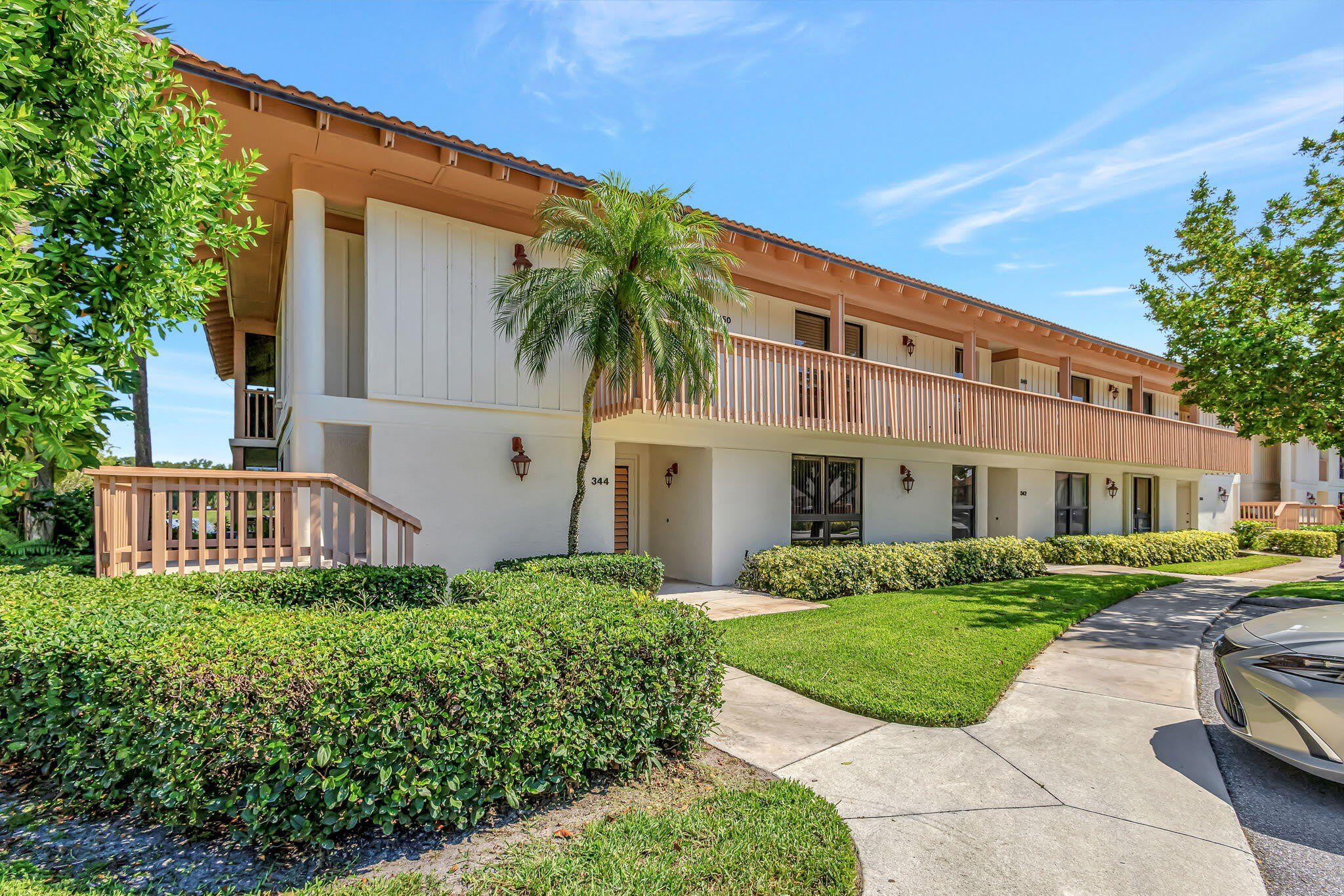 348 Brackenwood Circle – photo 2