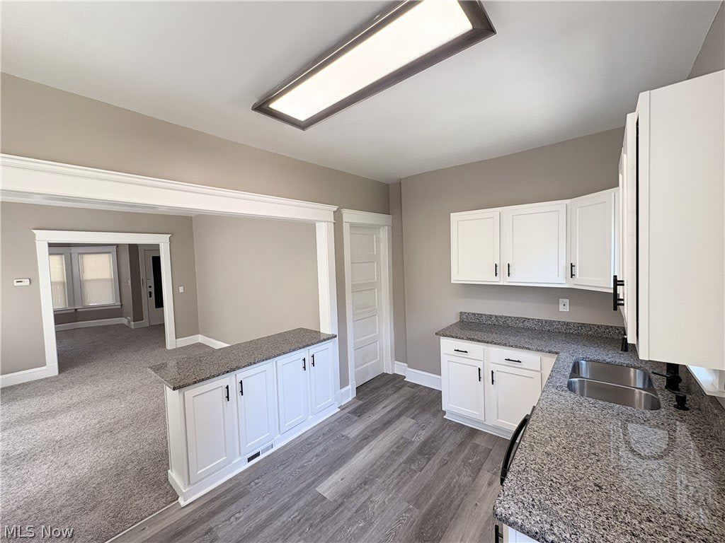 2049 West Boulevard – photo 4