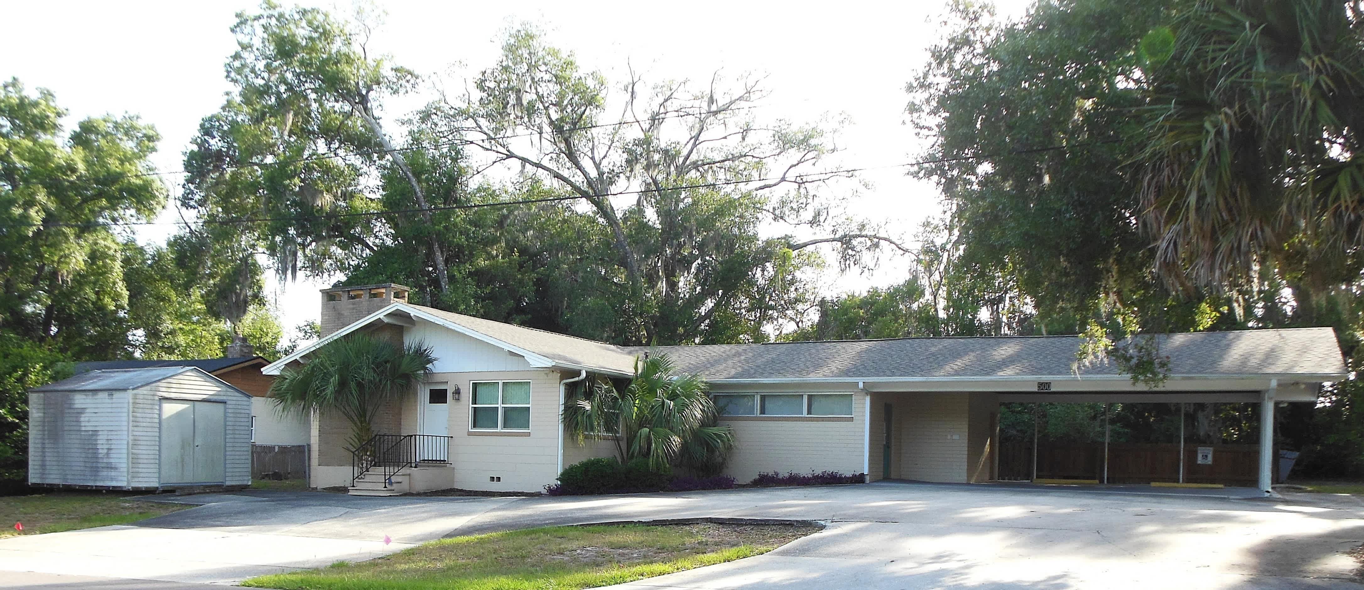 500 S Dexter Ave – photo 1