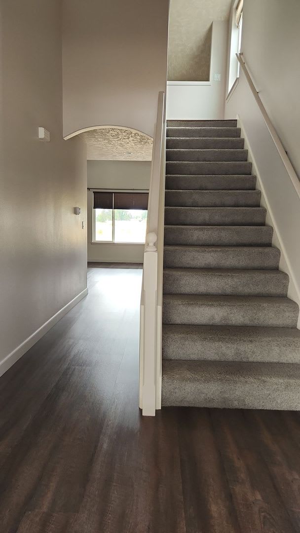 Cat Pet Friendly 3 Bed / 2.5 Bath Home Near I-5 in Albany, OR – photo 3