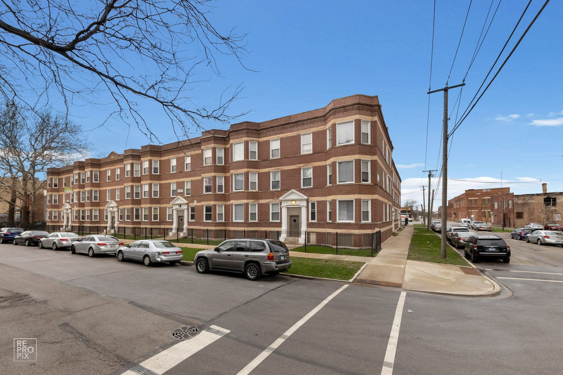 7643 S Stewart Avenue Apartments – photo 4