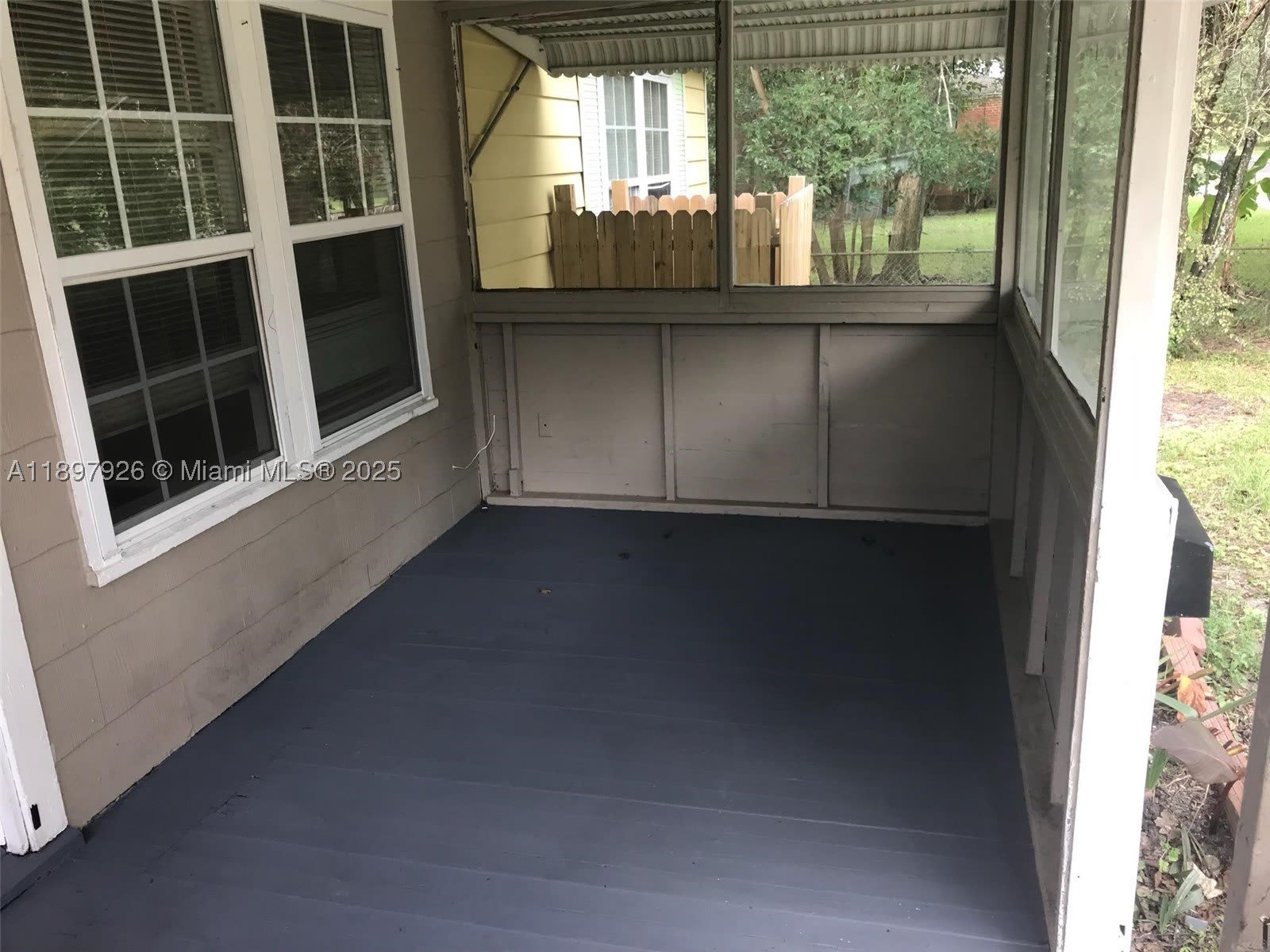 2748 Broadway – photo 3