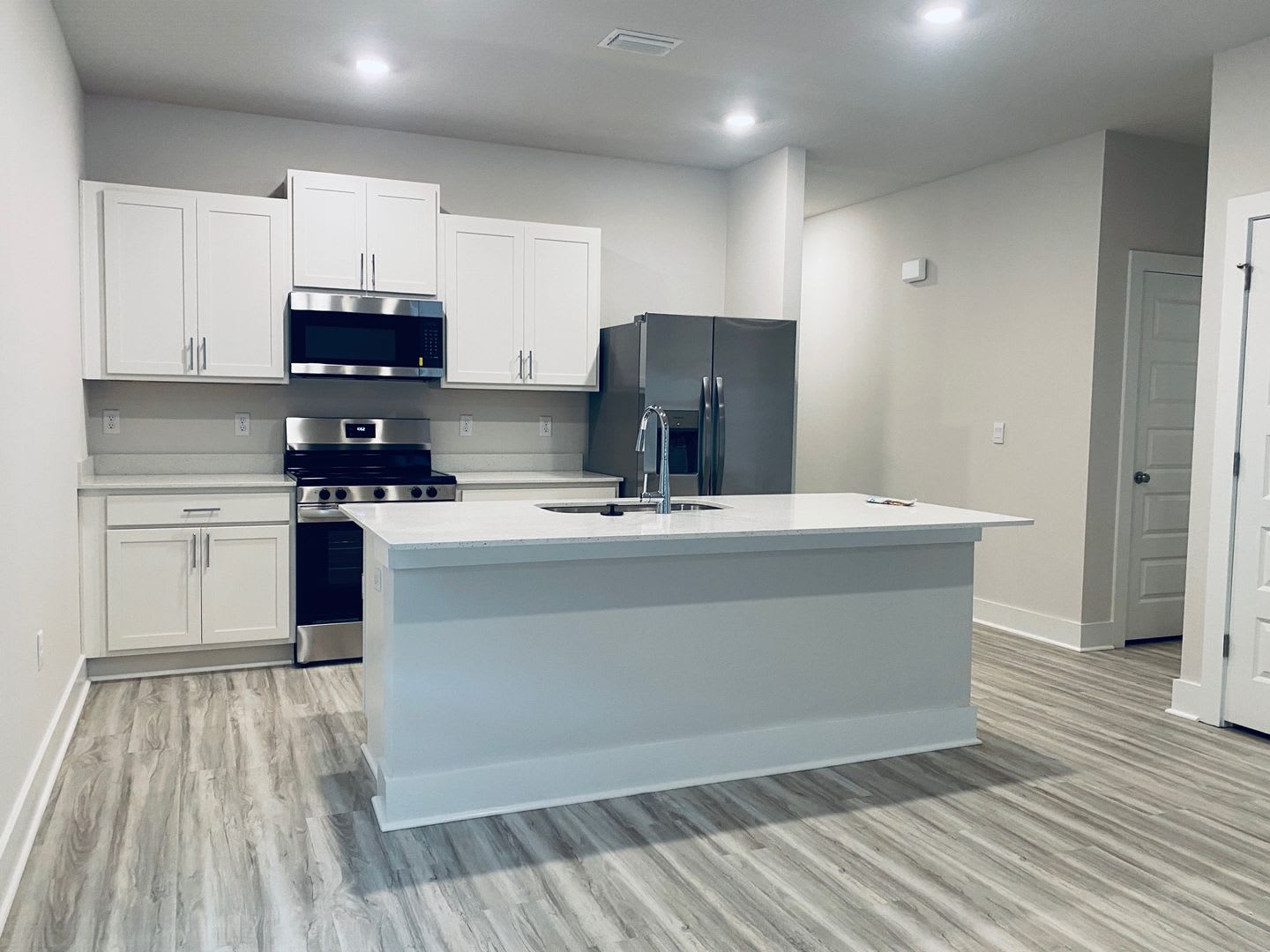 Brand New Corner-Lot 3BR/2BA Home – photo 4