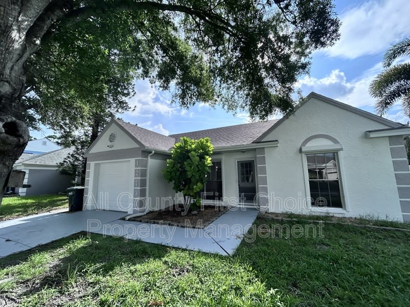 12733 Gorda Cir – photo 1