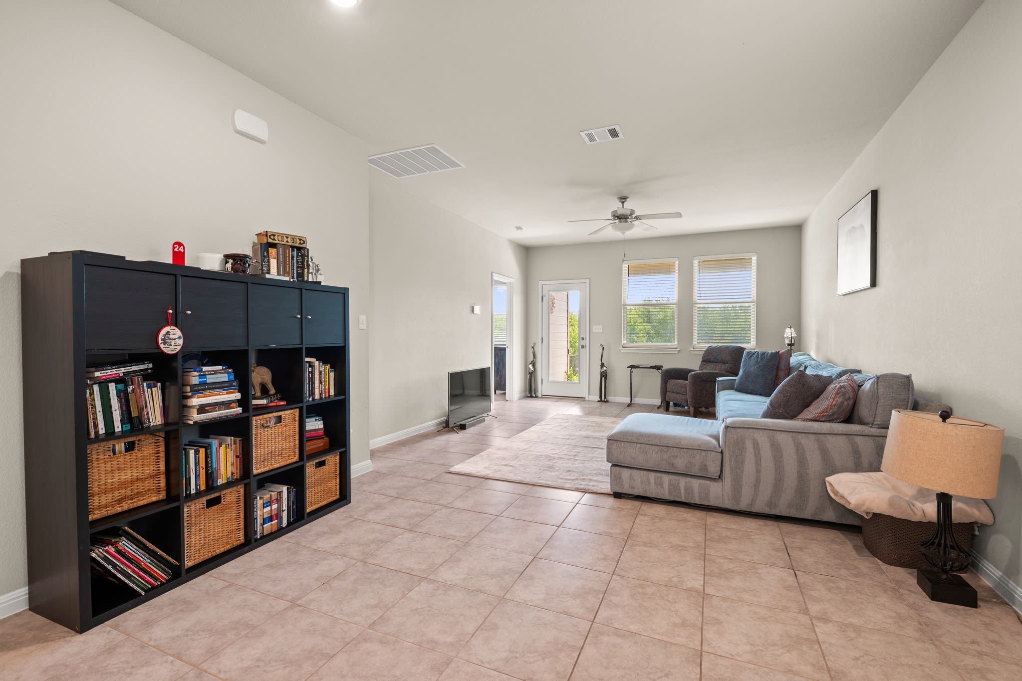 329 Serpens Street – photo 5