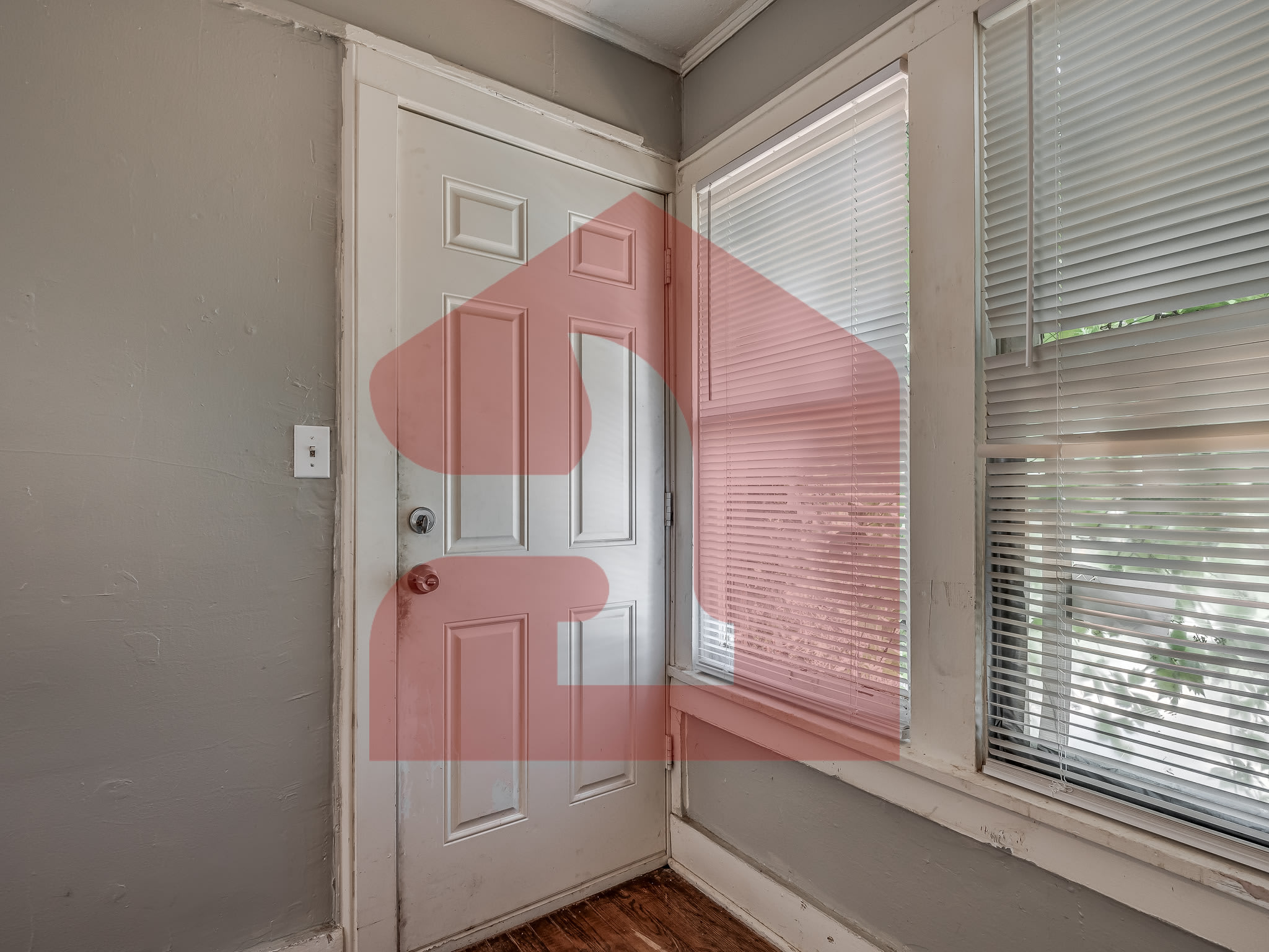 2309 1/2 N Florida Ave – photo 5