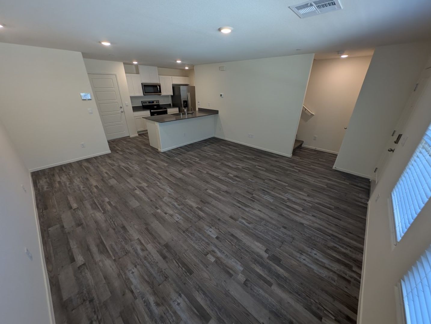 7377 Joanna Brook St – photo 3