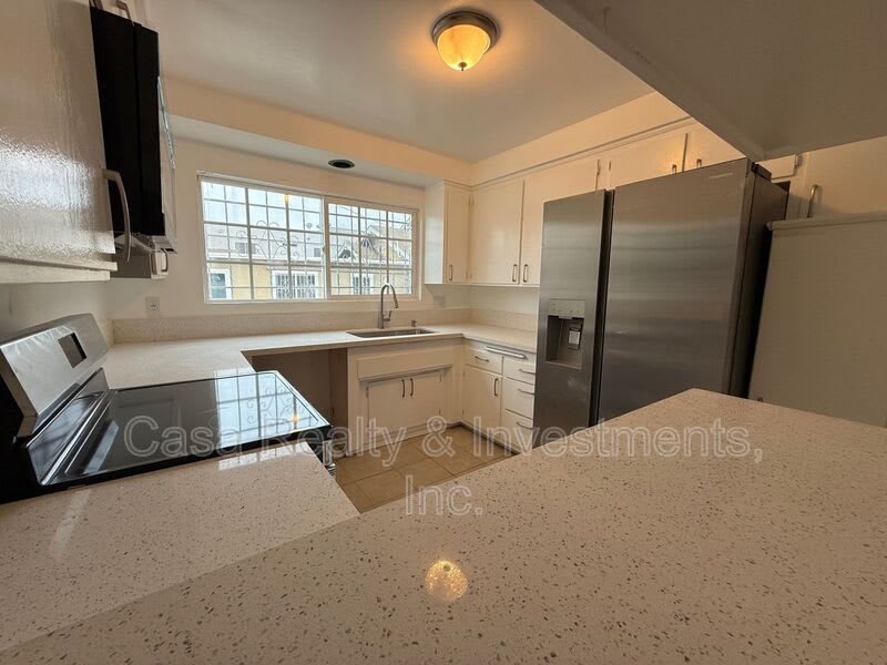 16920 S Vermont Ave – photo 1