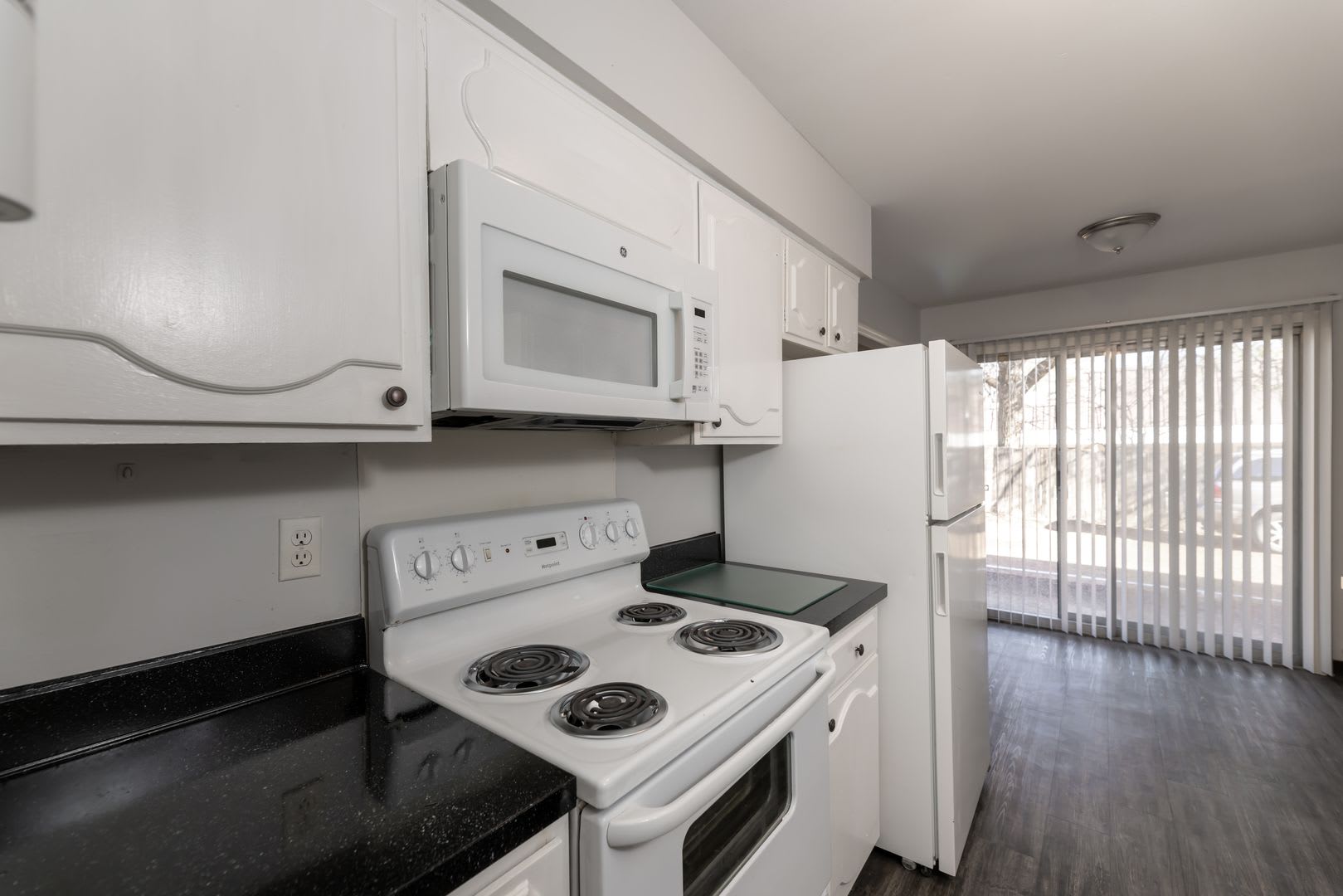 1026 Harrison St – photo 1