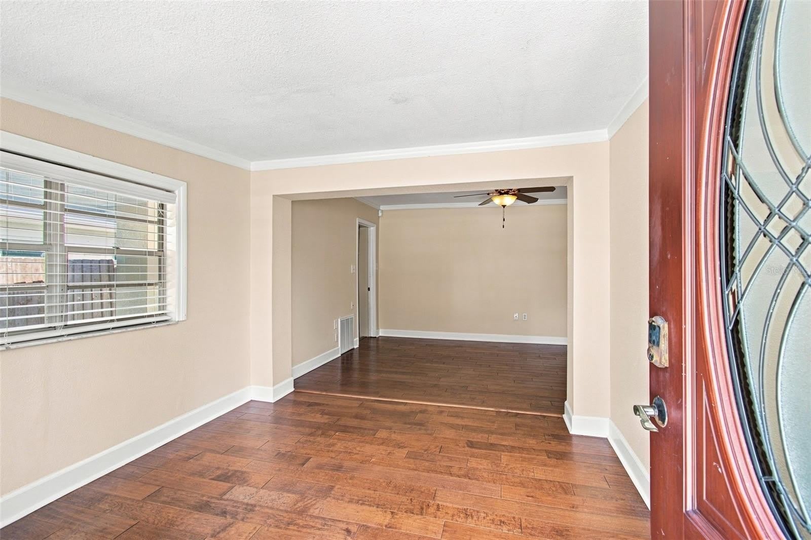 805 W BRADDOCK Street – photo 2