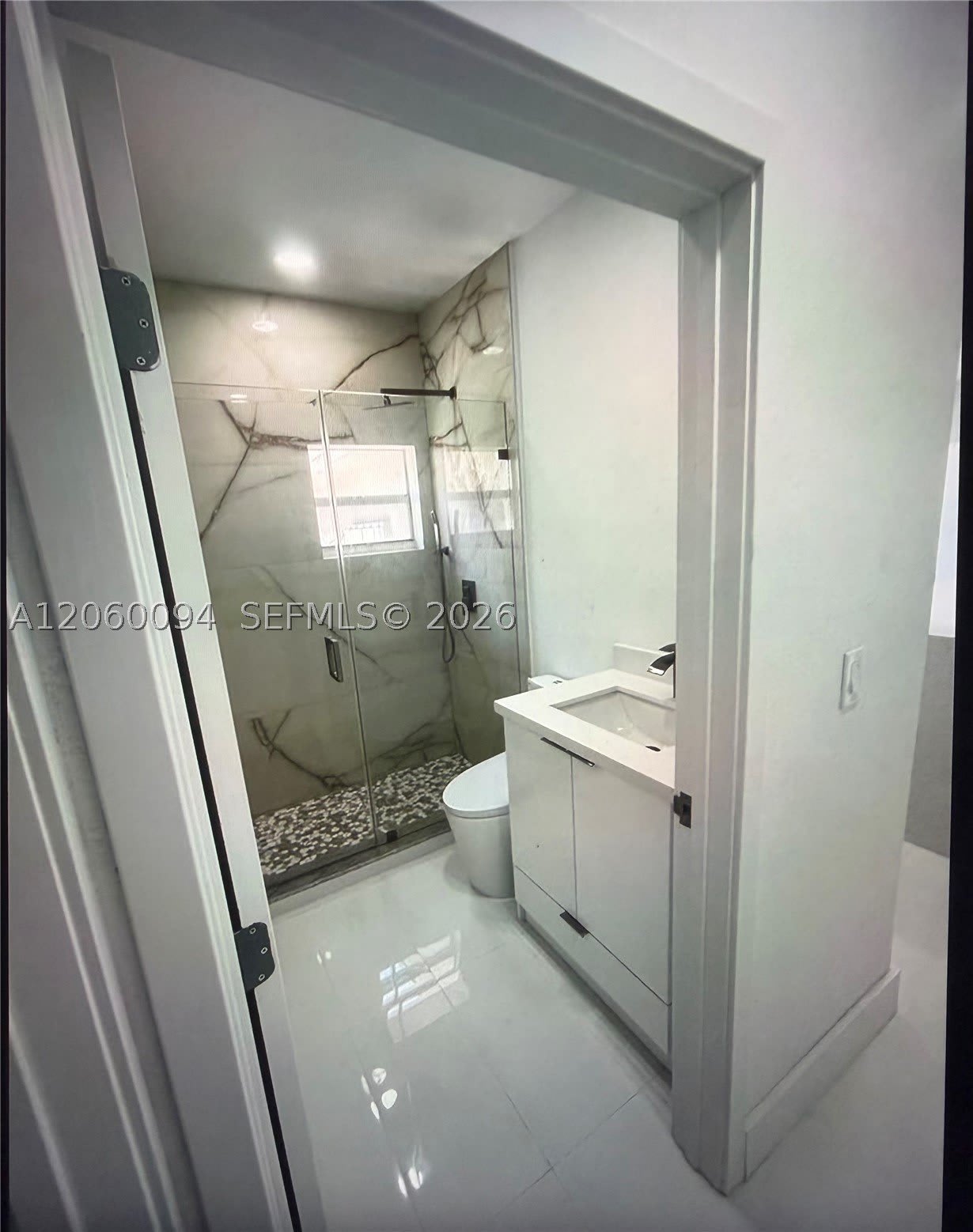 1870 Nw 5Th St – photo 5