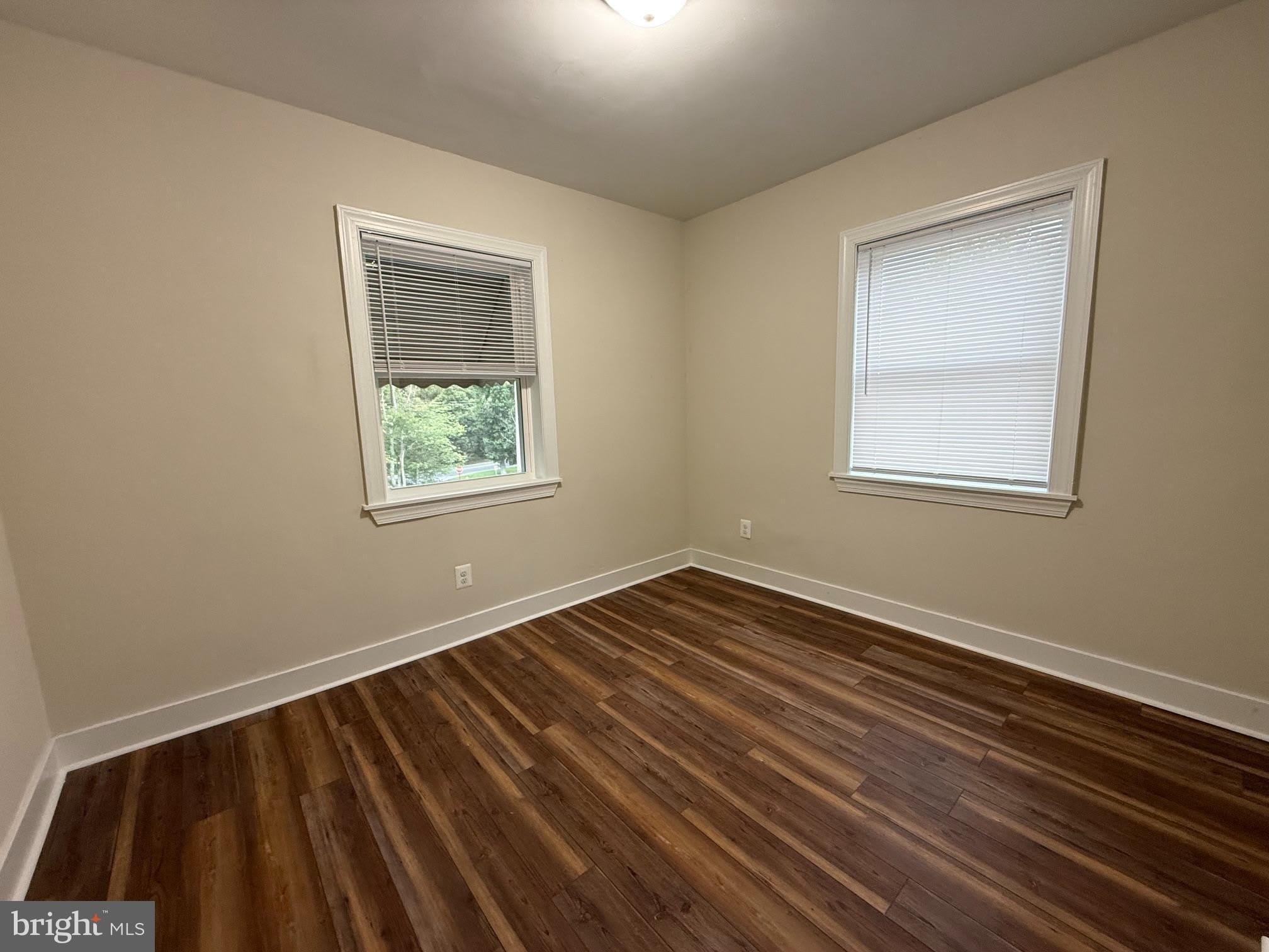 704 WASHINGTON Avenue – photo 5