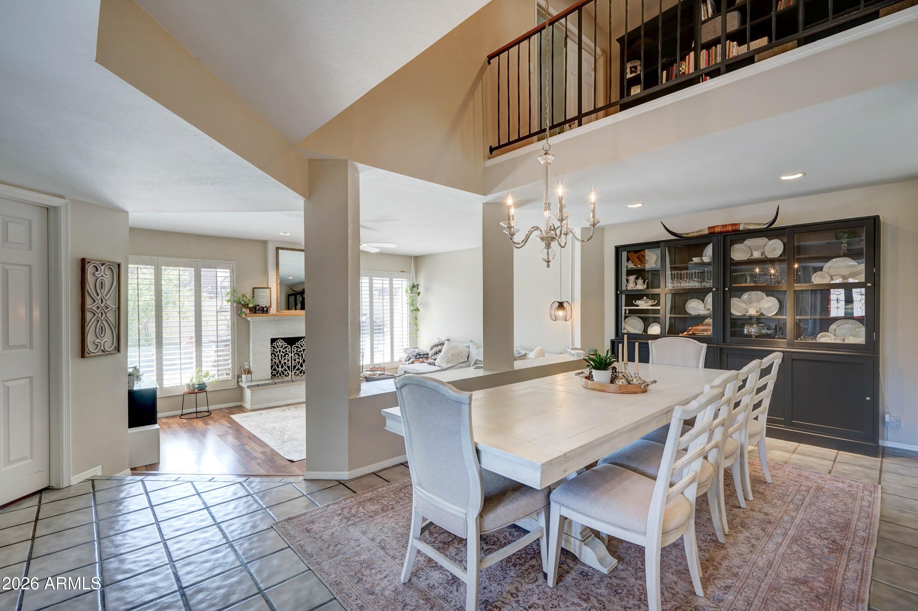 2511 E SHAW BUTTE Drive – photo 4