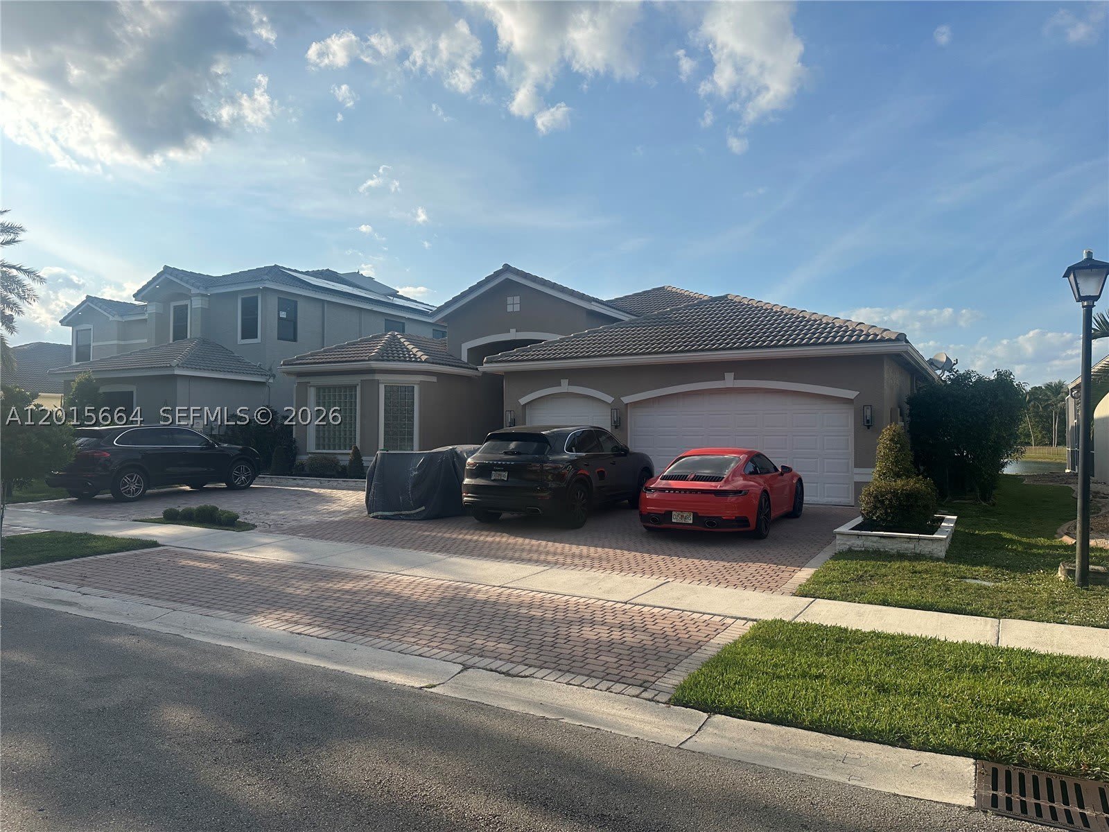 18571 Sw 44Th St – photo 3