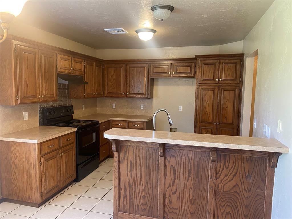 1026 Dustin Drive – photo 3