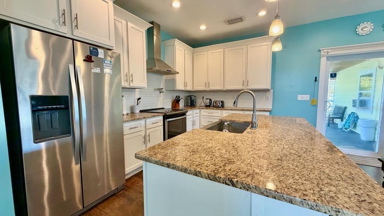 8 Moody Drive – photo 4