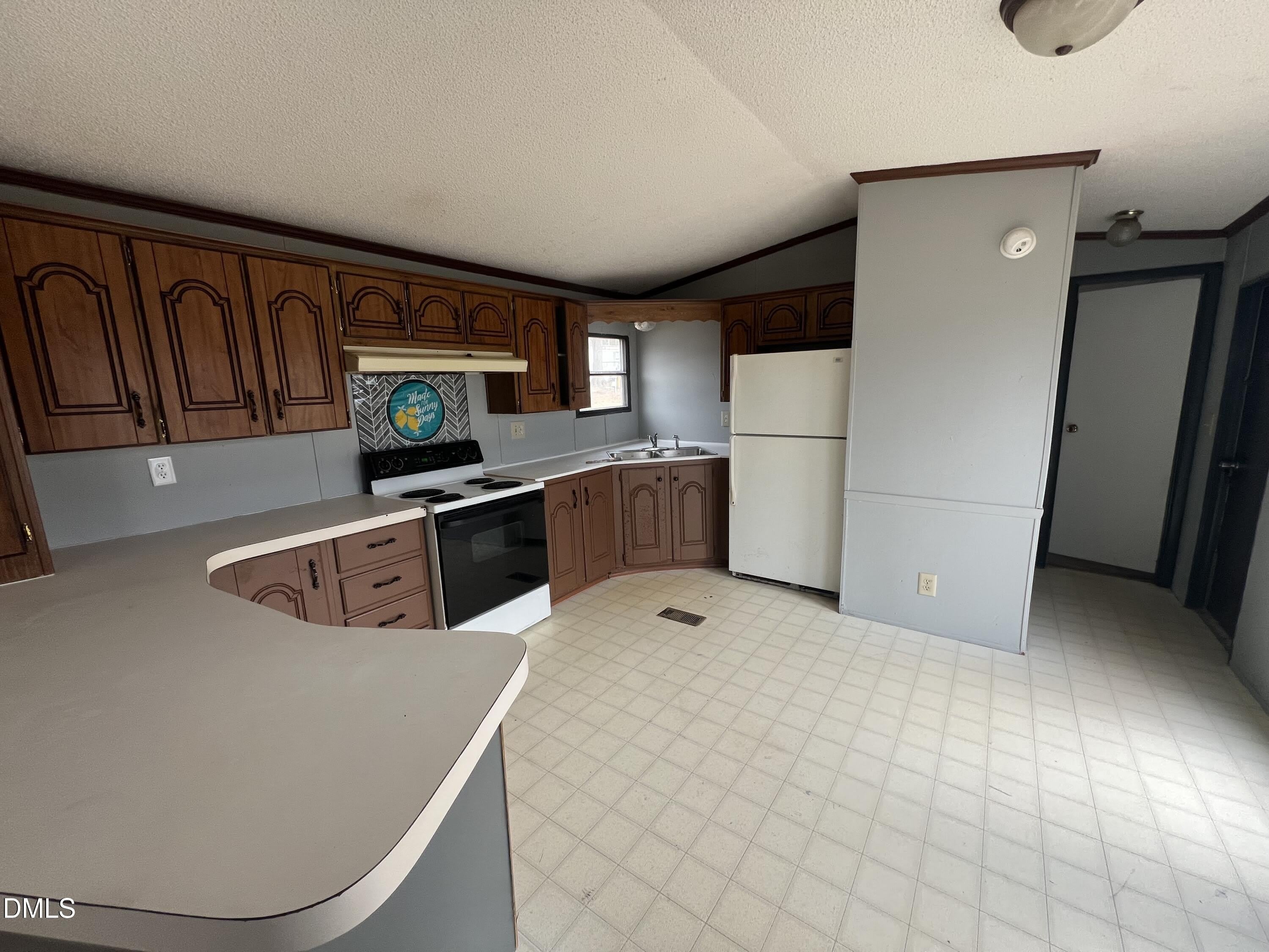 172 Pine Forest Loop – photo 3