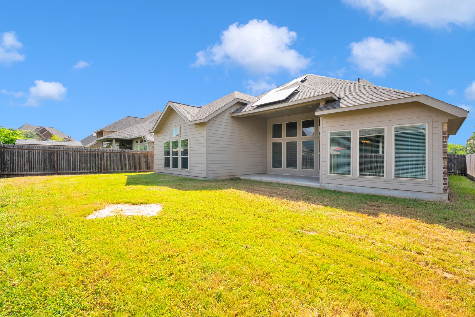 Stunning 4 Bedroom in the desirable Kallison Ranch Community! – photo 4