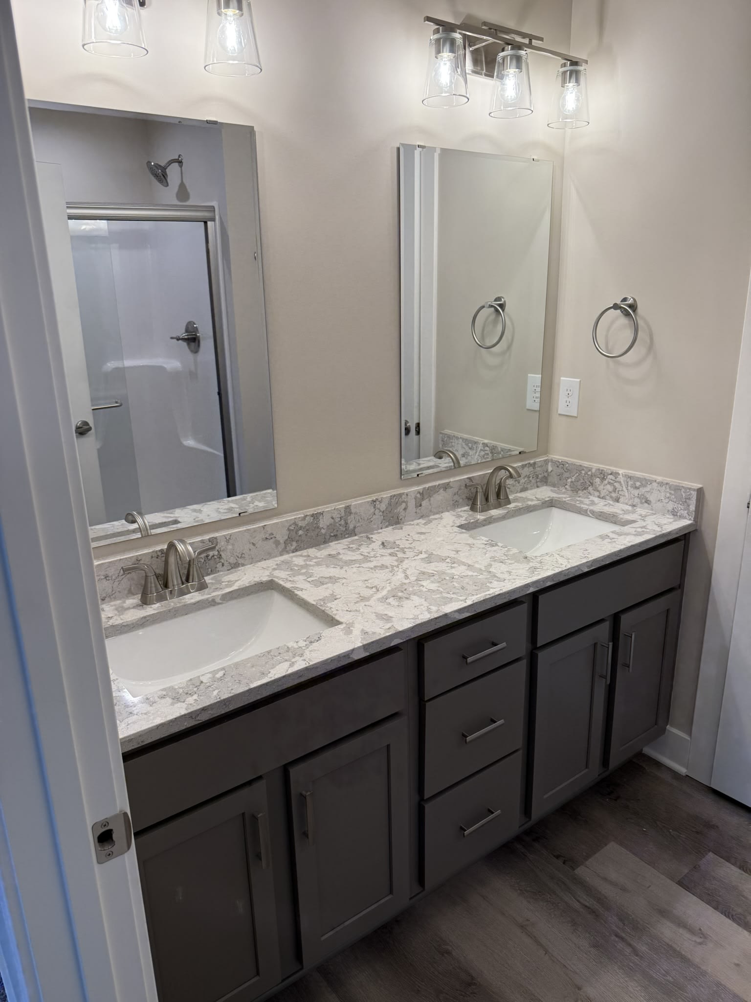 8522 Kickapoo Street – photo 5