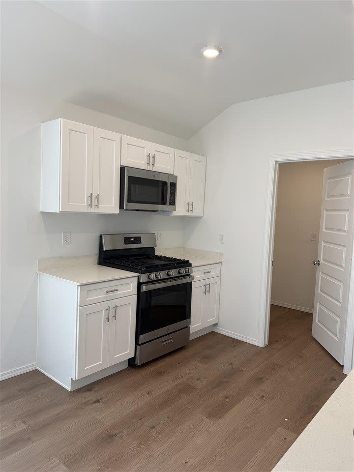 2107 W 30th Avenue – photo 2