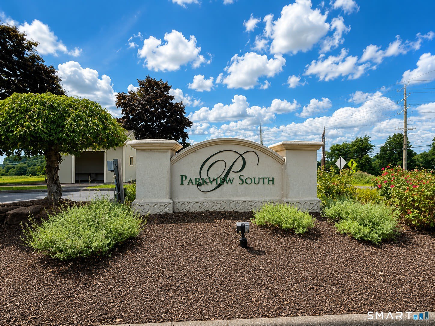 501 Summer Hill Drive – photo 1