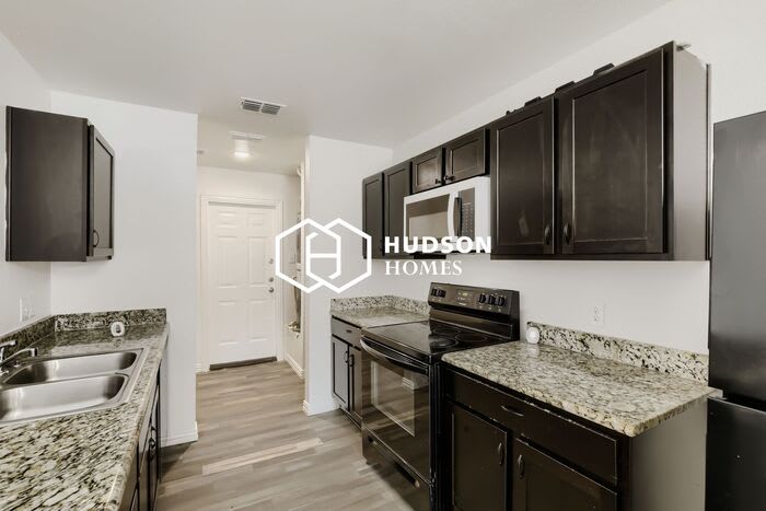 524 East Texas Street – photo 5