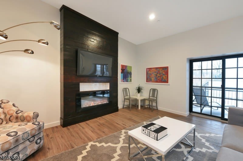 8 Personette St Unit 3 – photo 4