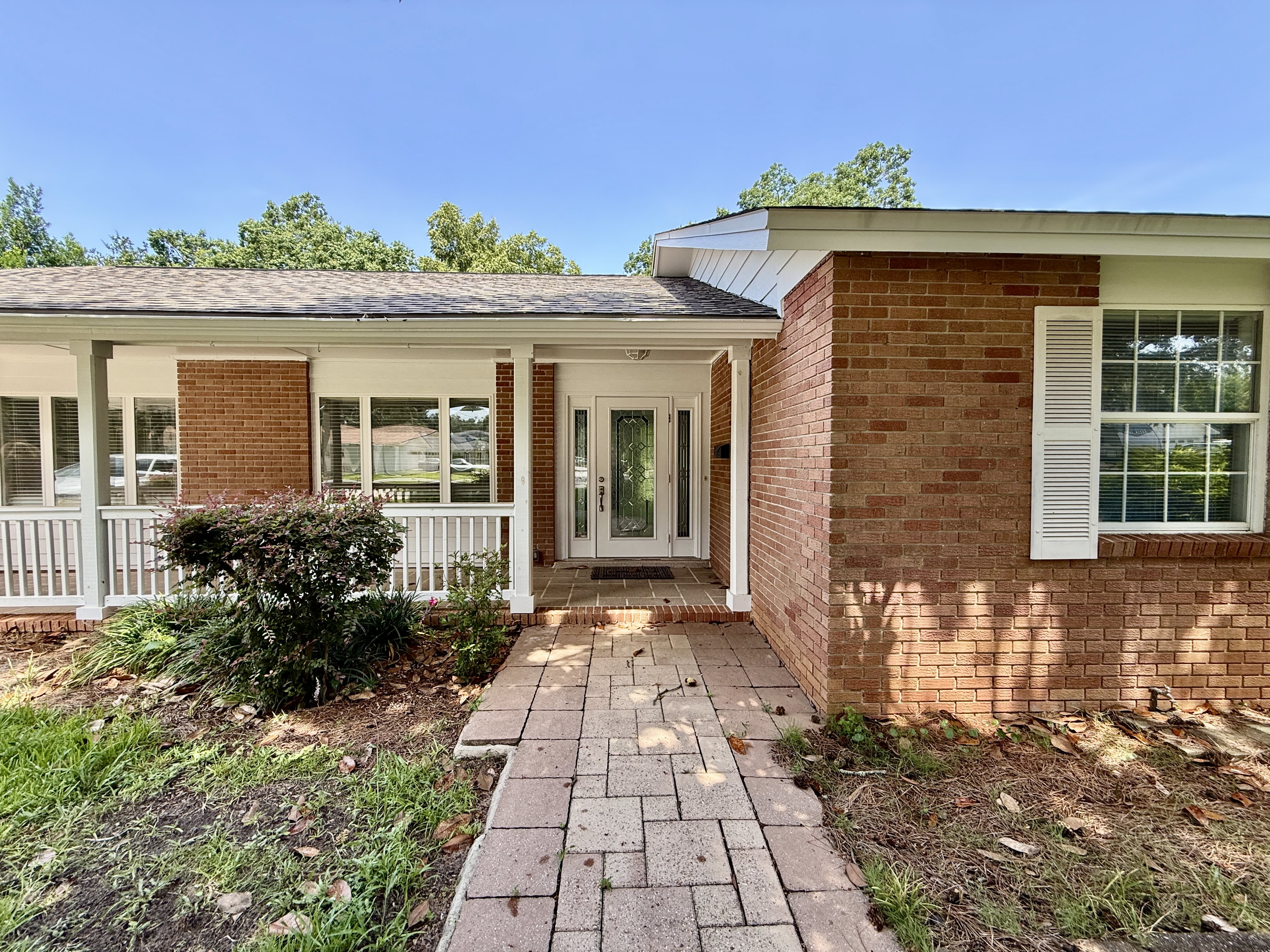 204 Nandina Rd – photo 1
