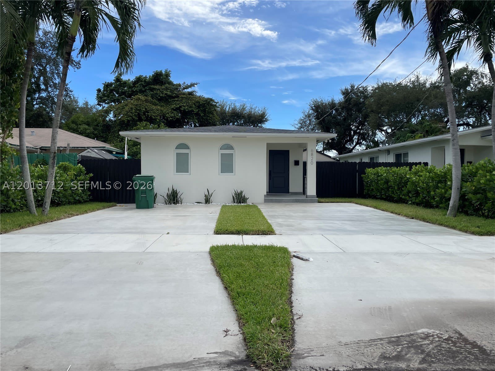 6820 SW 13th Ter – photo 3