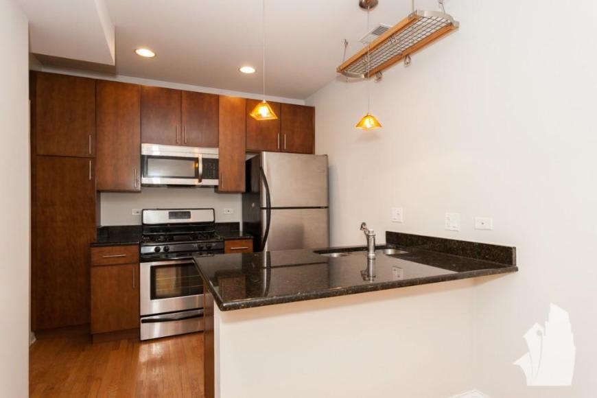 3810 N Marshfield – photo 3