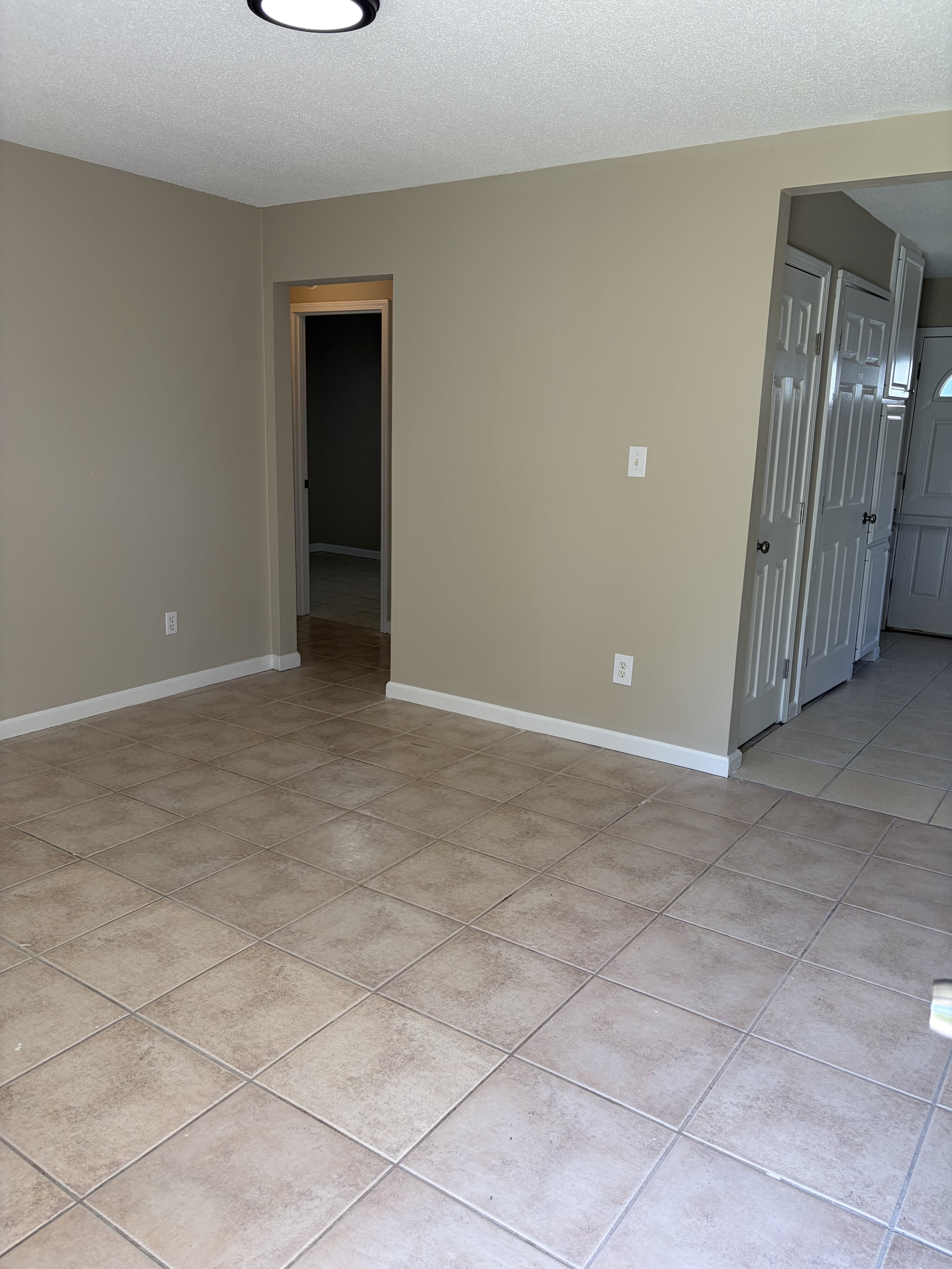 4650 Kendall Drive – photo 5