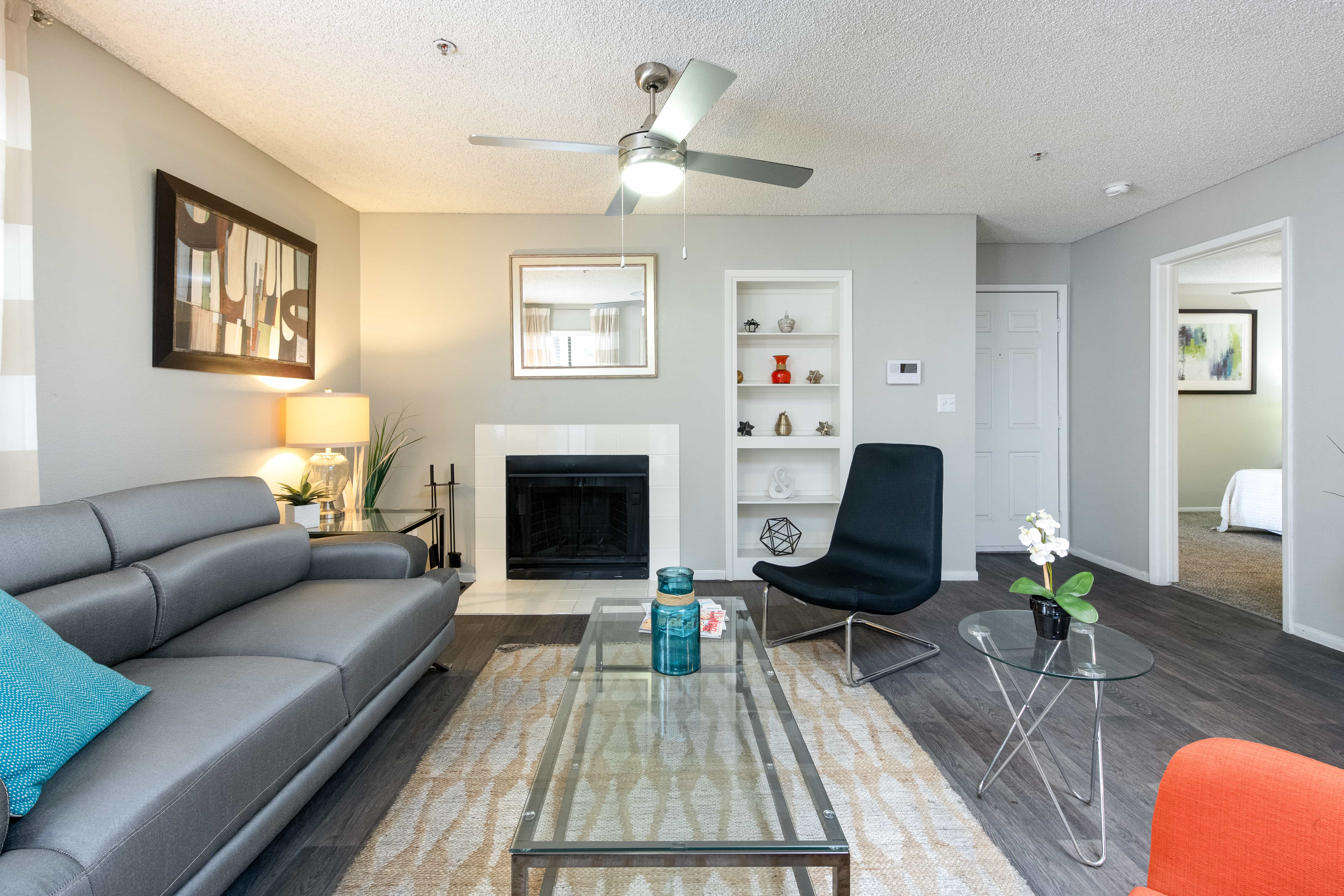 Boulevard @4201 Apartments – photo 4