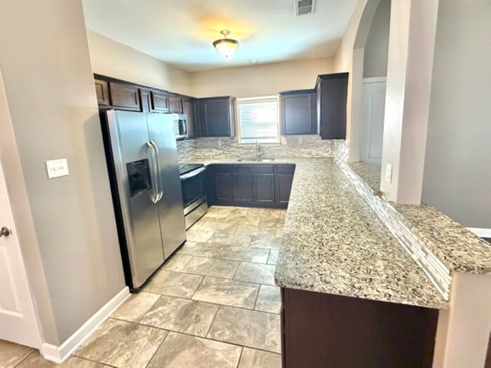 7558 Glen Laurel Way – photo 4