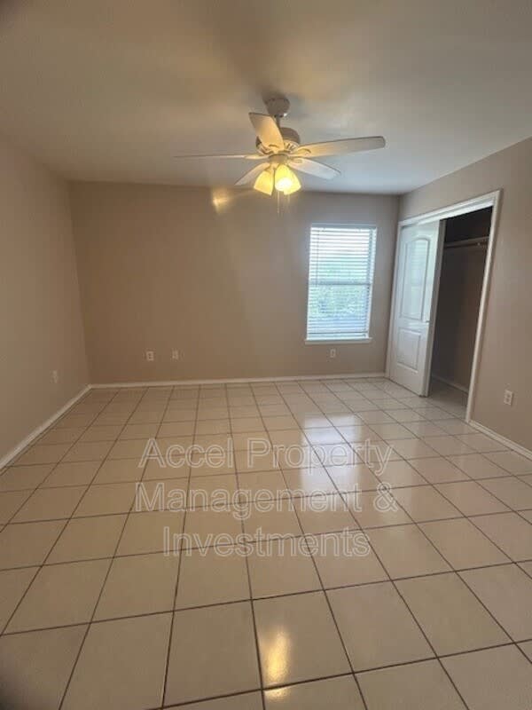 1522 W Nolana Avenue – photo 2