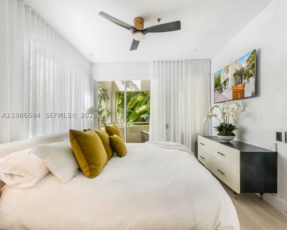 100 Collins Ave – photo 1