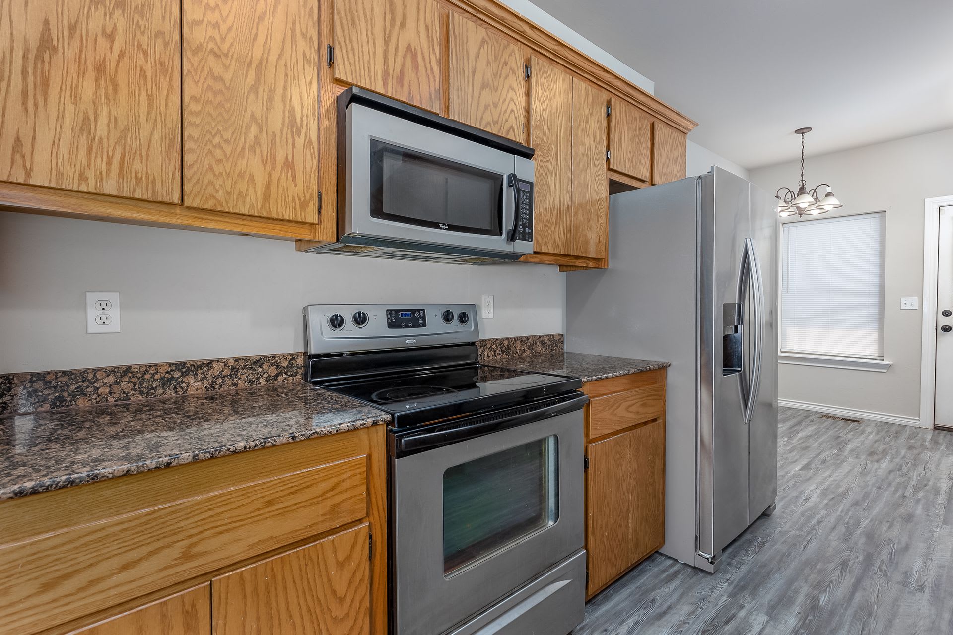 Walnut Creek Apartment Homes – photo 2