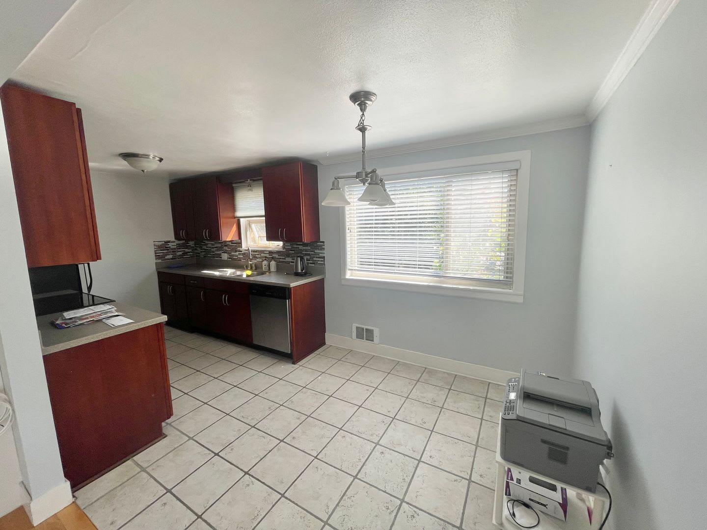 Wallingford 2-Bed Condo with Garage! – photo 4