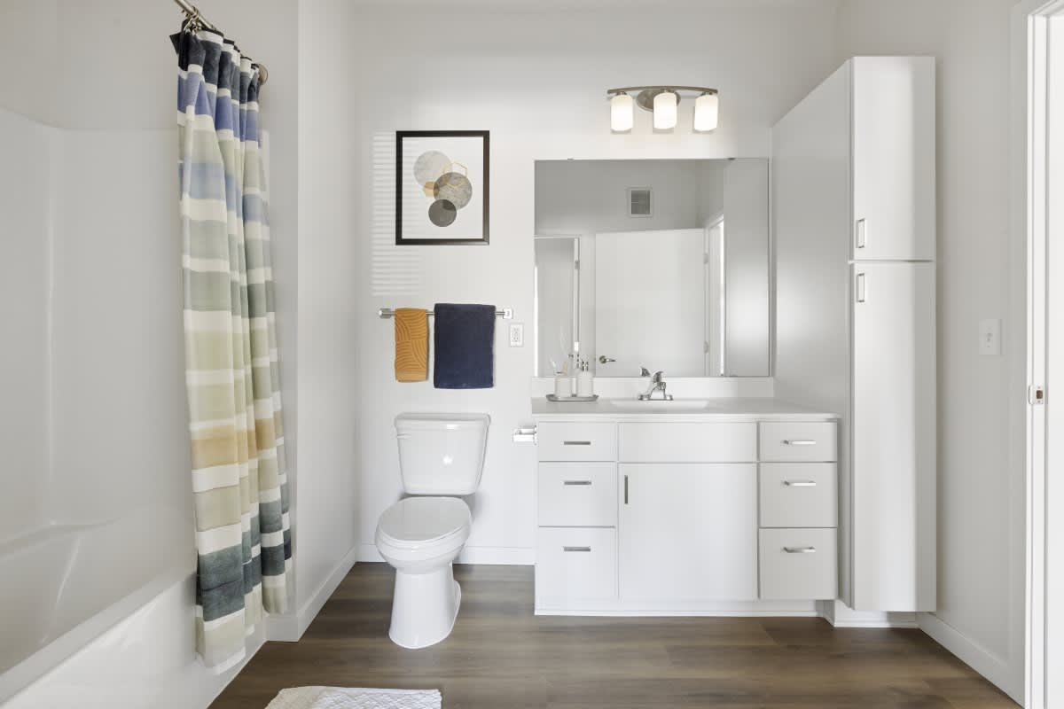 Axle Apartments – photo 4