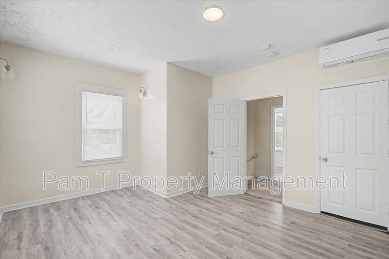814 Ott St – photo 4