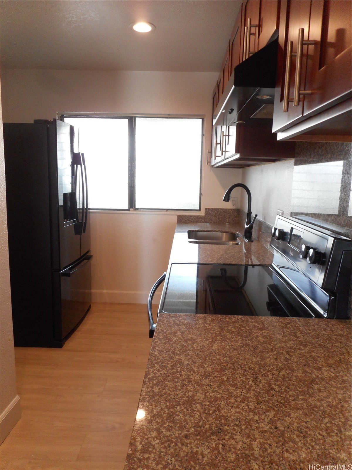 98-650 Moanalua Loop – photo 4