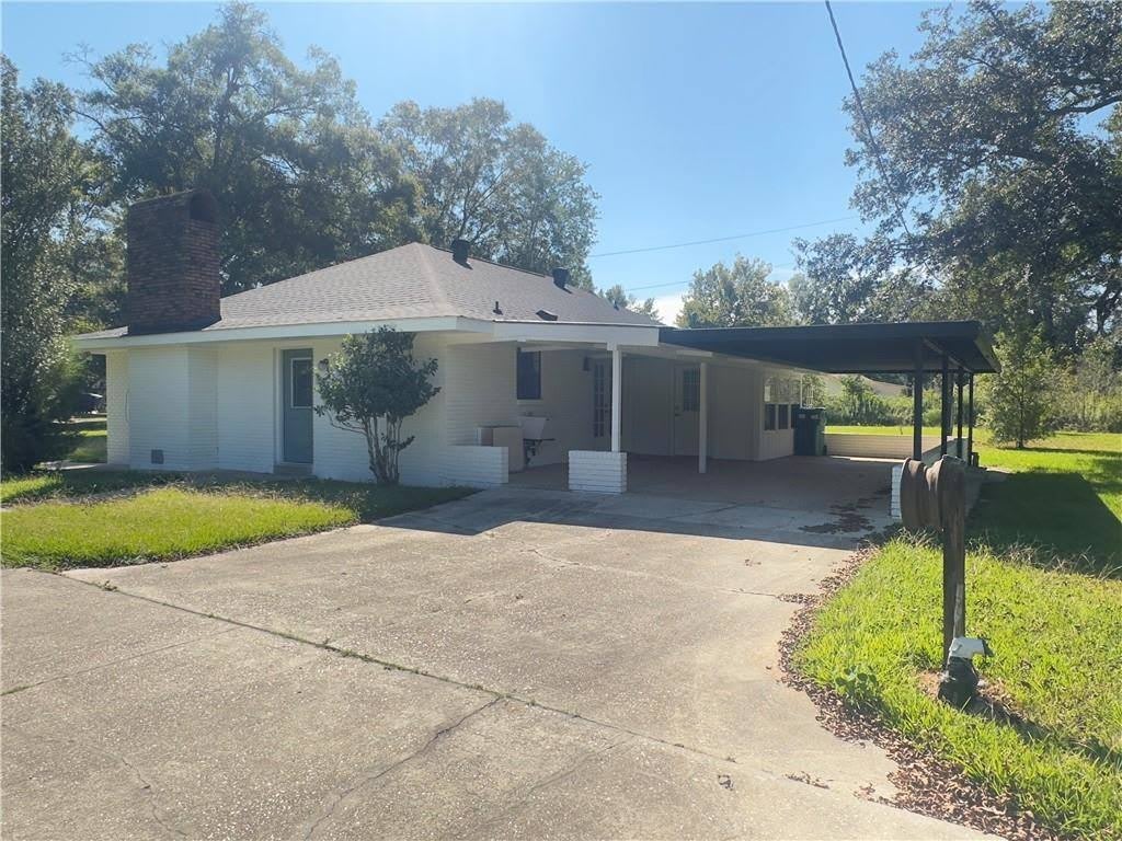 48161 Galaforo Road – photo 2