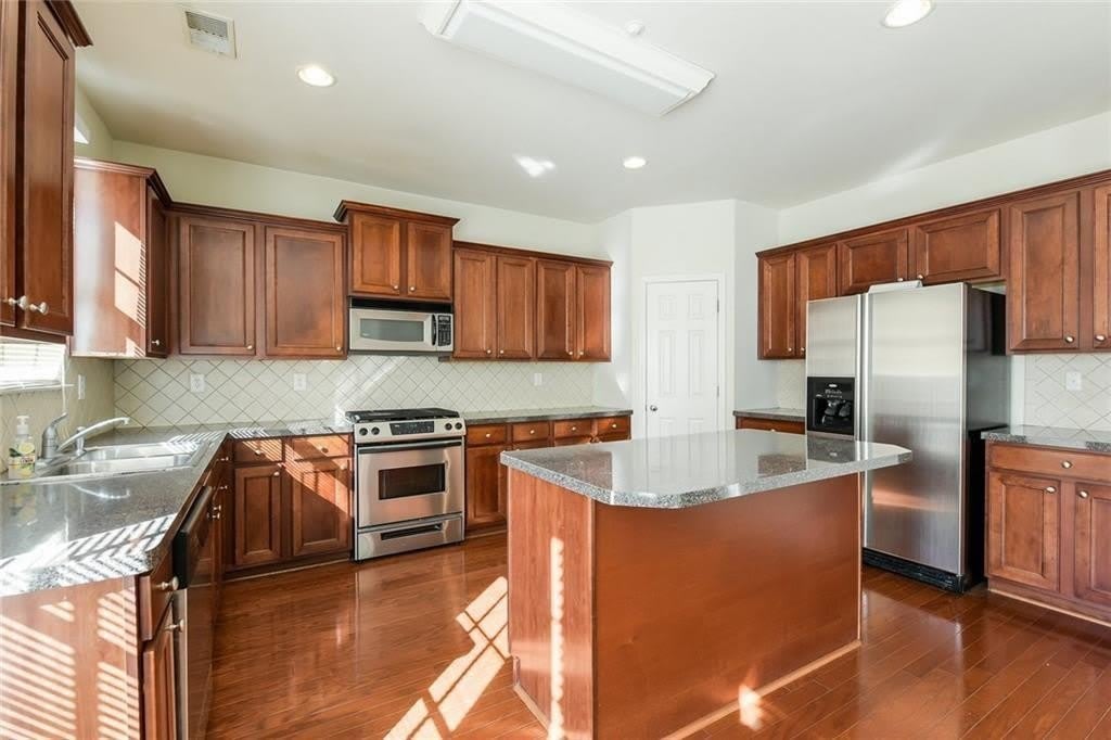 669 Maple Grove Way – photo 5