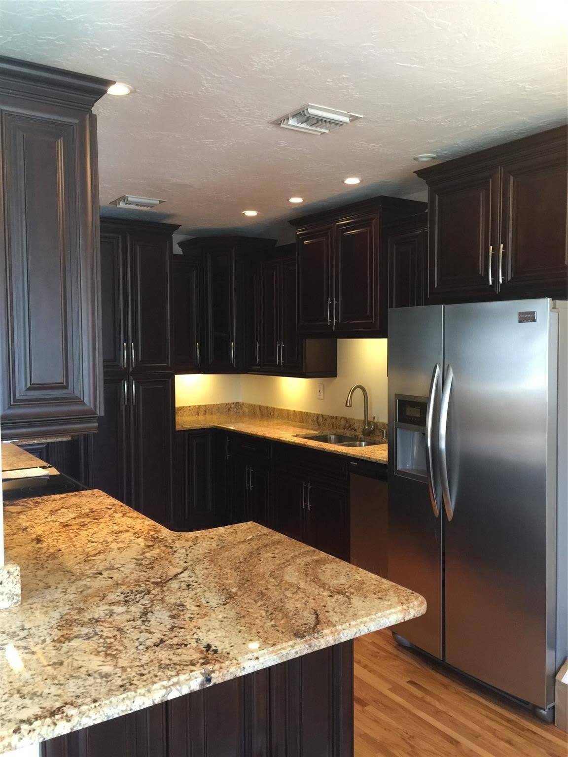 2910 SW 103rd Place – photo 3