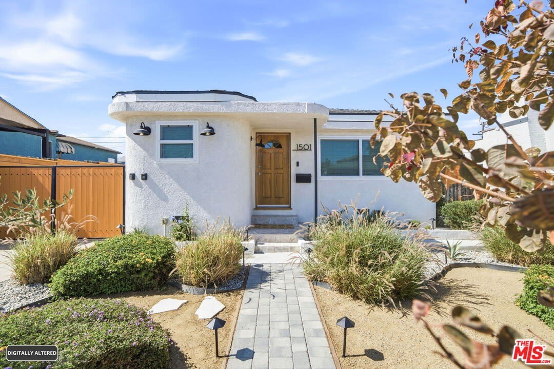 1501 W 104th St – photo 3
