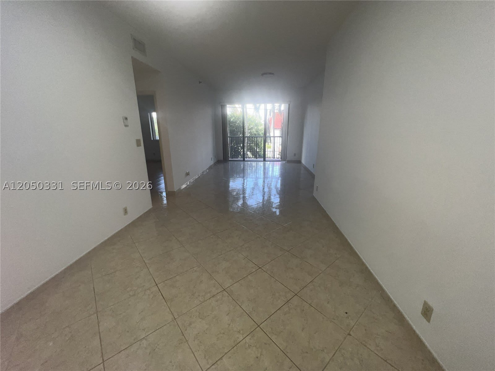 8816 Collins Ave – photo 2