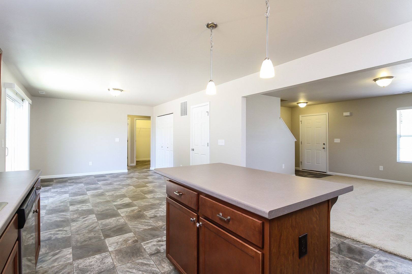 507 Avalon Court – photo 5